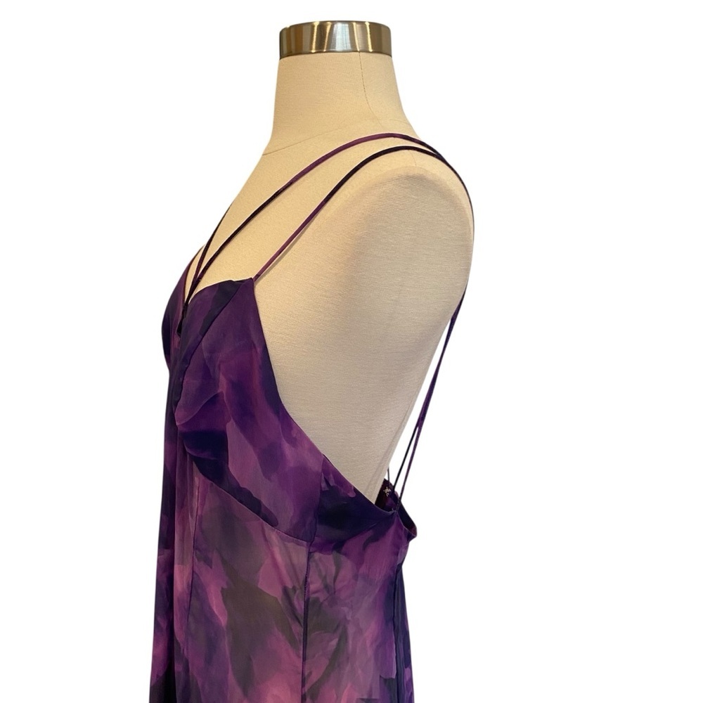 Runaway The Label Calista Maxi Dress In Purple - Picture 6 of 13